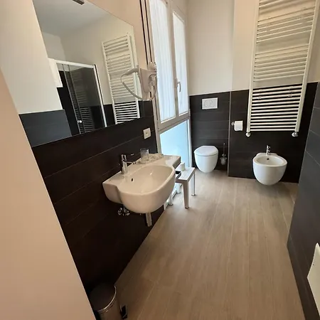 Mary Hotel 3*