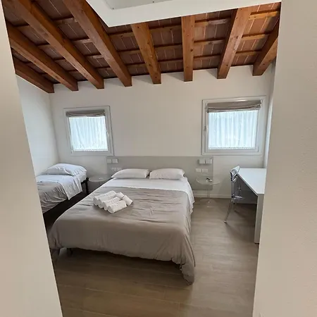 Mary Hotel 3*