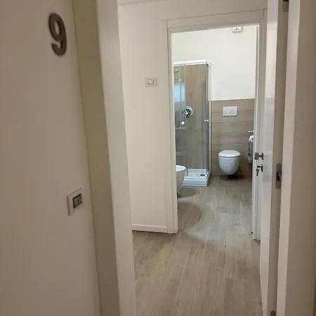 Mary Hotel