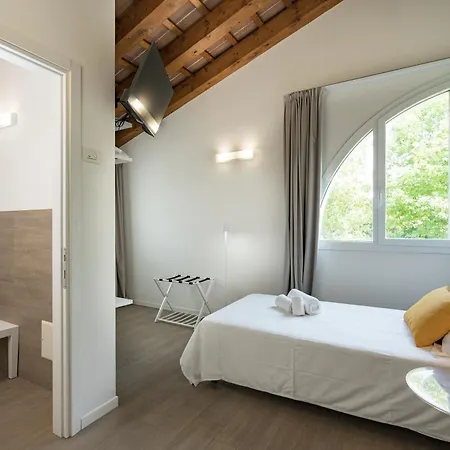 Mary Hotel Santa Maria Di Sala